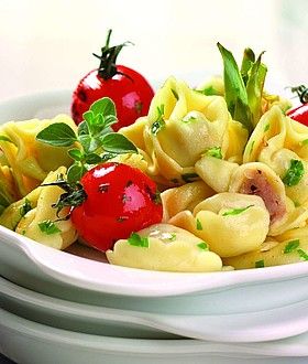 Bü TK Tortellini Carne di man.